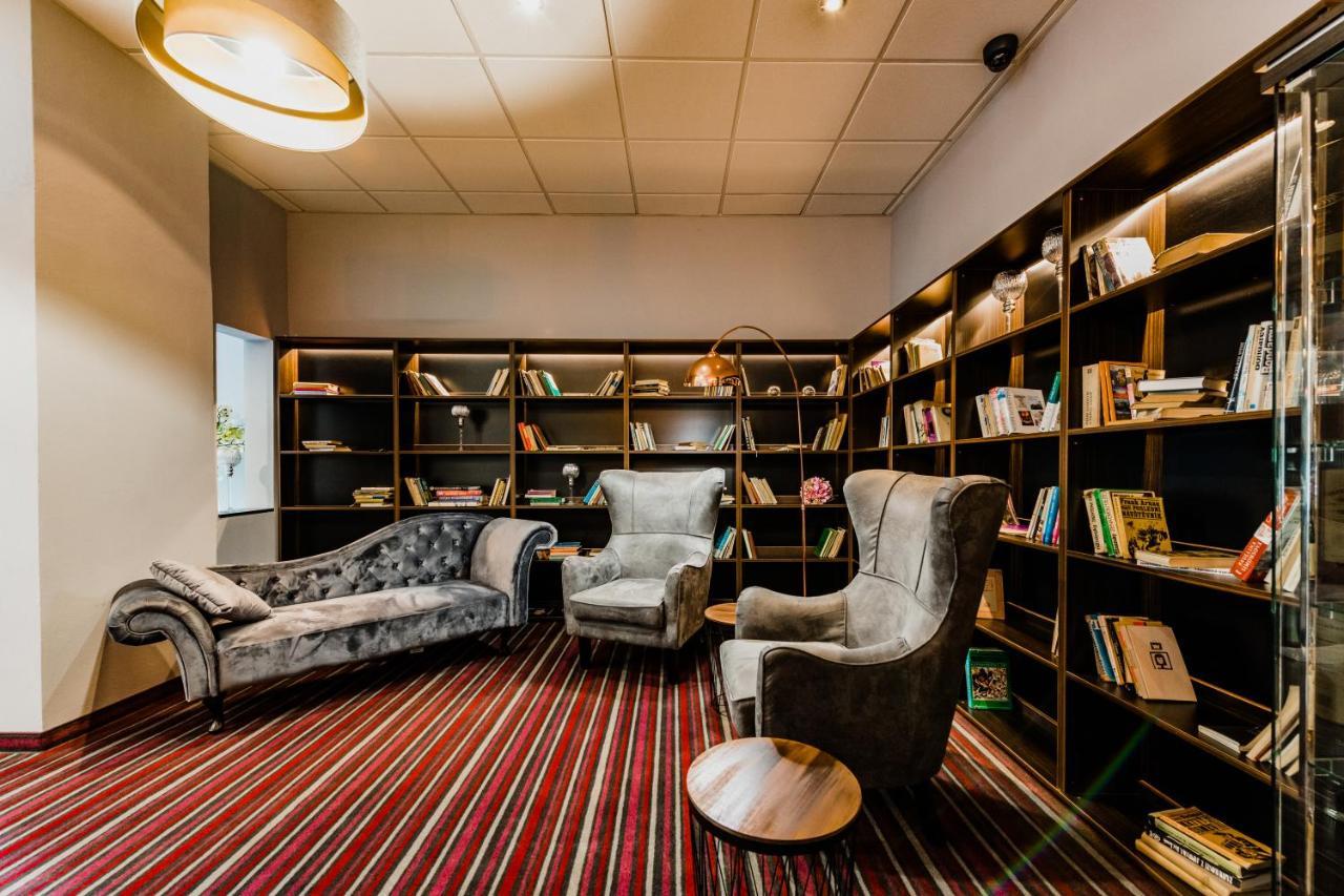 Hotel Palcat Табор Экстерьер фото