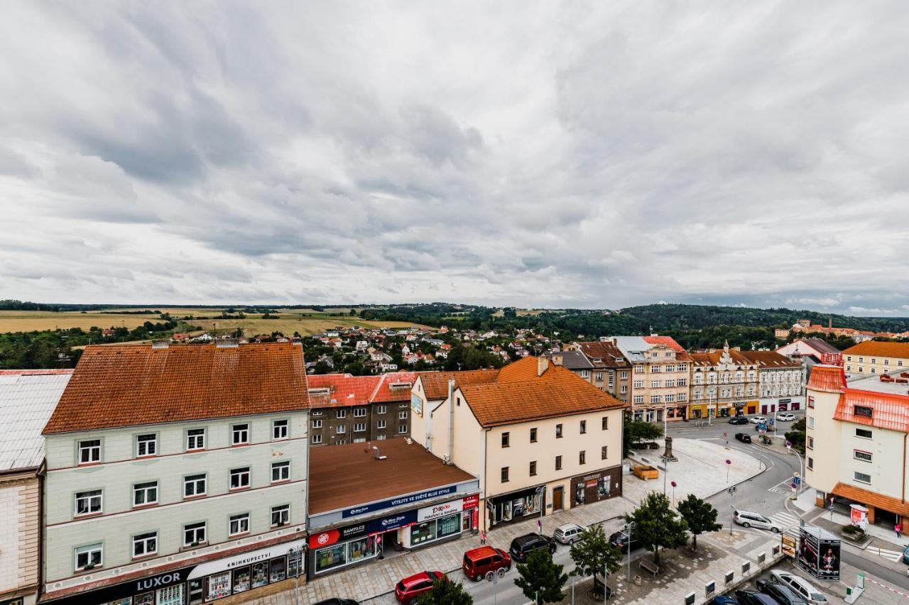 Hotel Palcat Табор Экстерьер фото